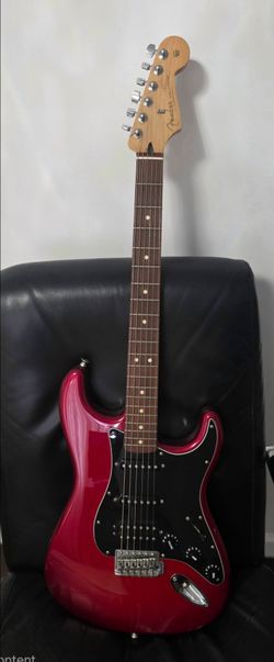 Fender Stratocaster Electric Guitar
