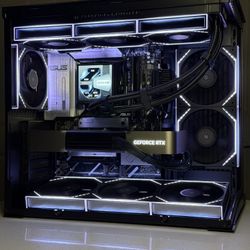 Ryzen 7 9850X3D / RTX 5080 FE / 32 RAM / BRAND NEW