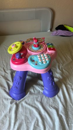 Toddler activity table