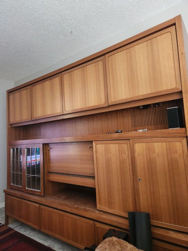 Mid Century Schrank Wall Unit