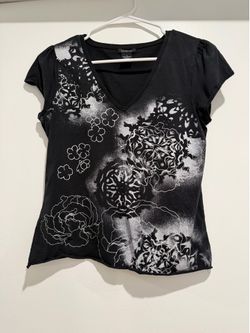 Medium Calvin Klein black shirt