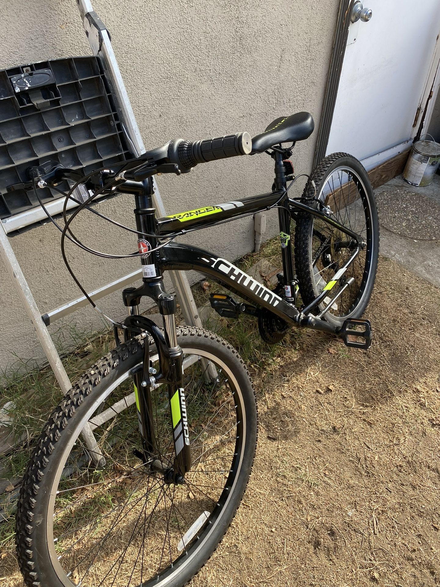 Schwinn 26 Inch Mountain Bike New