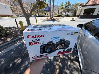 Canon Camera Rebel T7