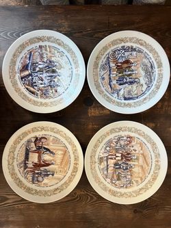 Set of 4 Vintage Marquis de Lafayette Commemorative Plates