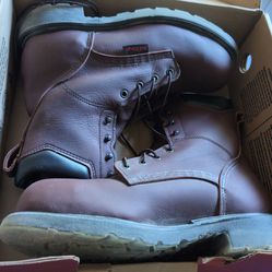 Ree wing steel toe shoes size 10