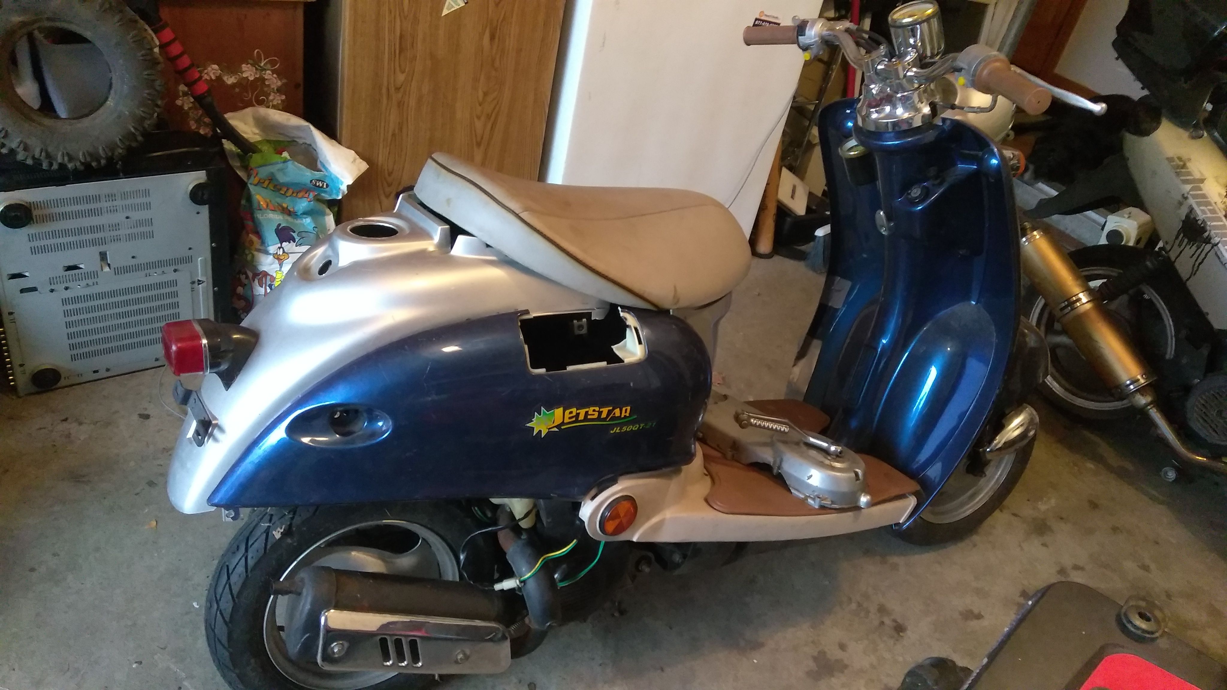 2003 geely scooter jetstar jl50qt 21, 50cc, 2 stroke scooter for Sale