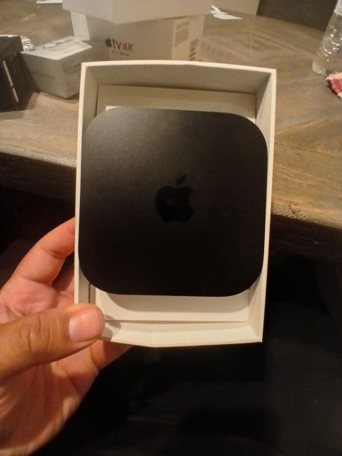 Apple Tv 4k Wi-fi with Ethernet 3rd Generation 