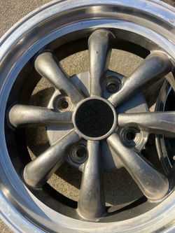 VW. Wheels  4 pc. Bocho