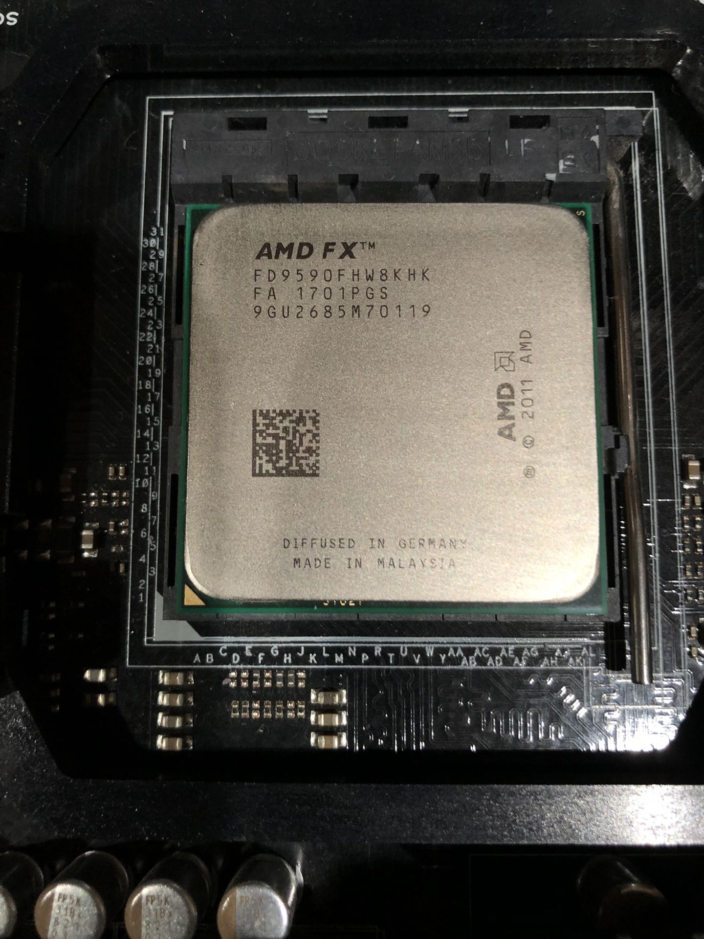 AMD FX 9590 CPU 8 Cores