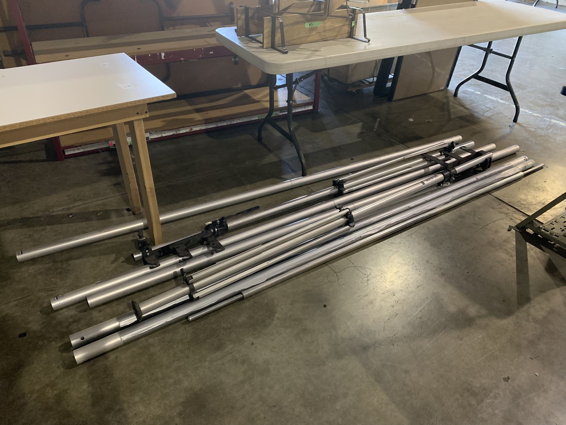 AutoPole Photography Backdrop Holder