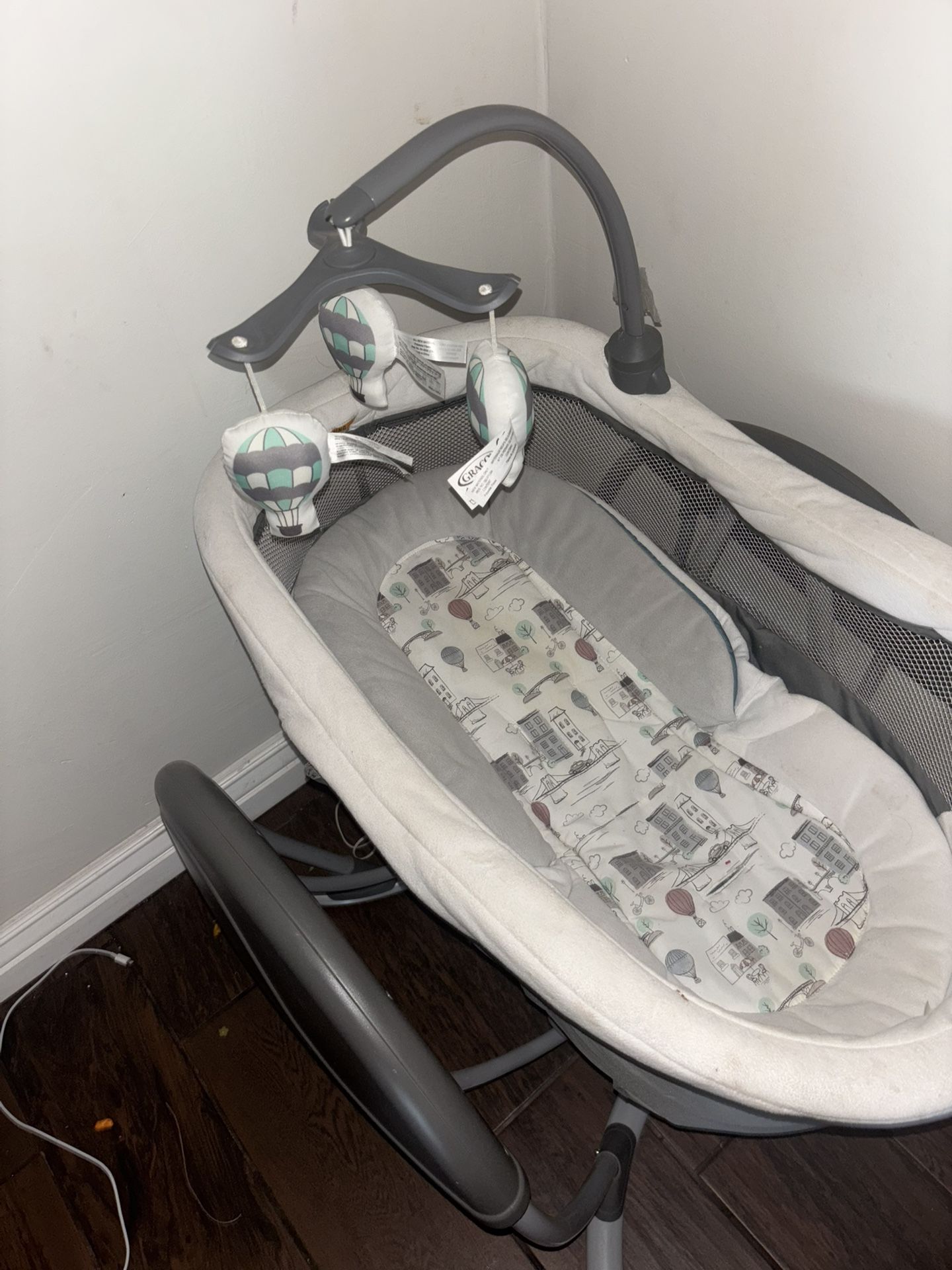 Graco Baby Swing