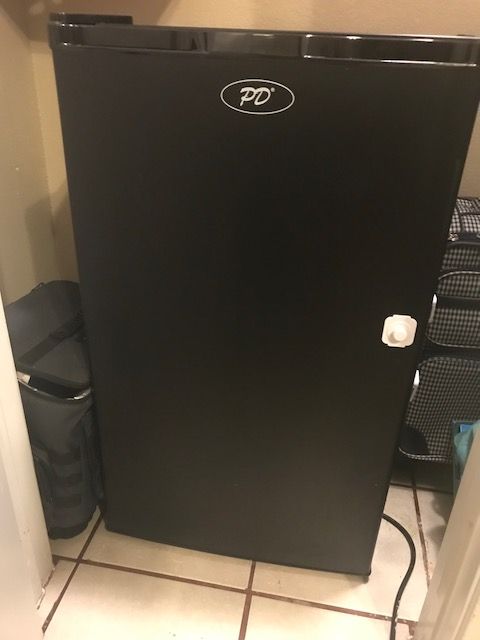 Pd Mini Fridge For Sale In Austin Tx Offerup