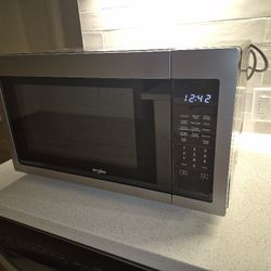 Whirlpool Microwave 