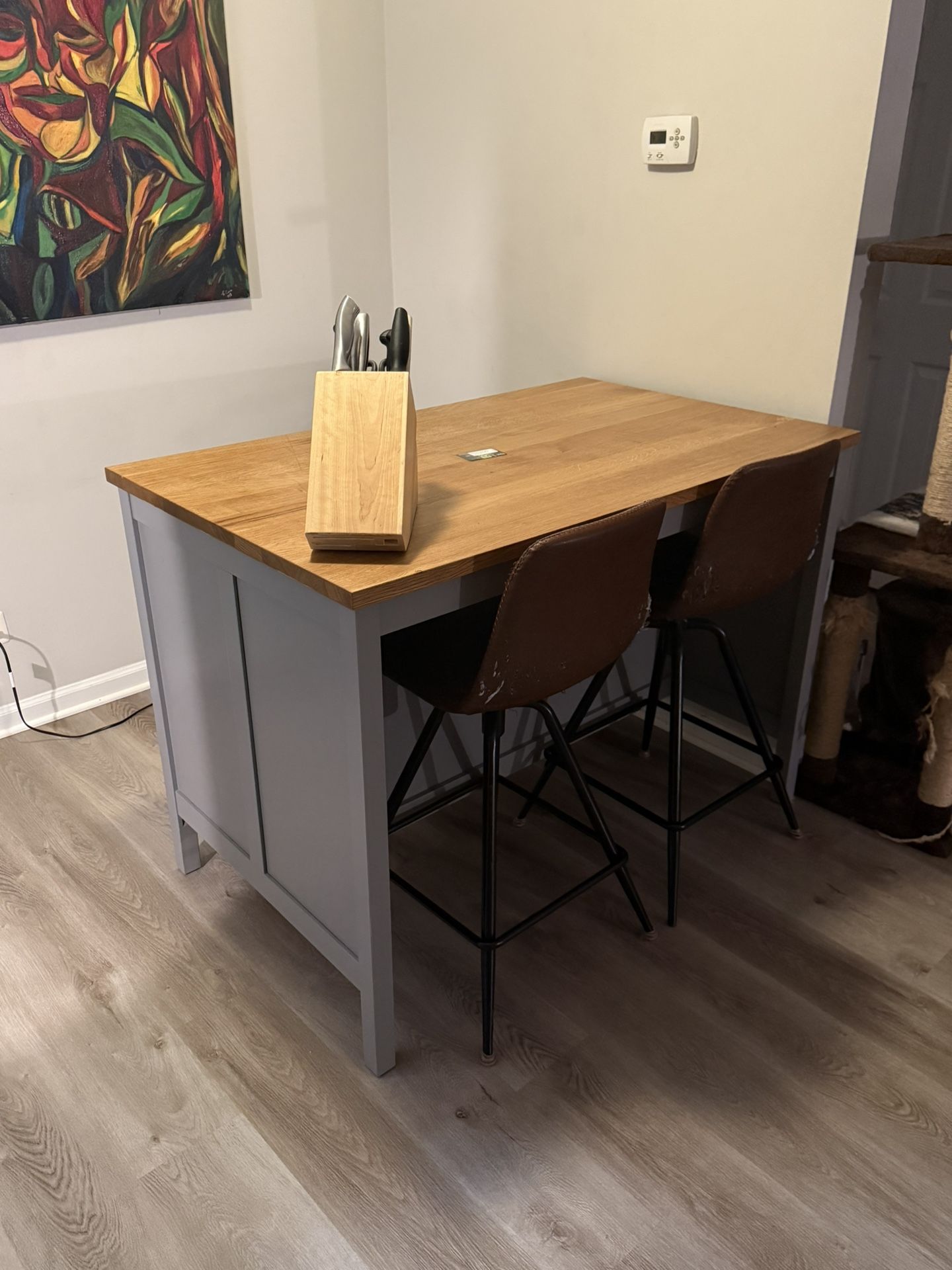 Kitchen Island/Table
