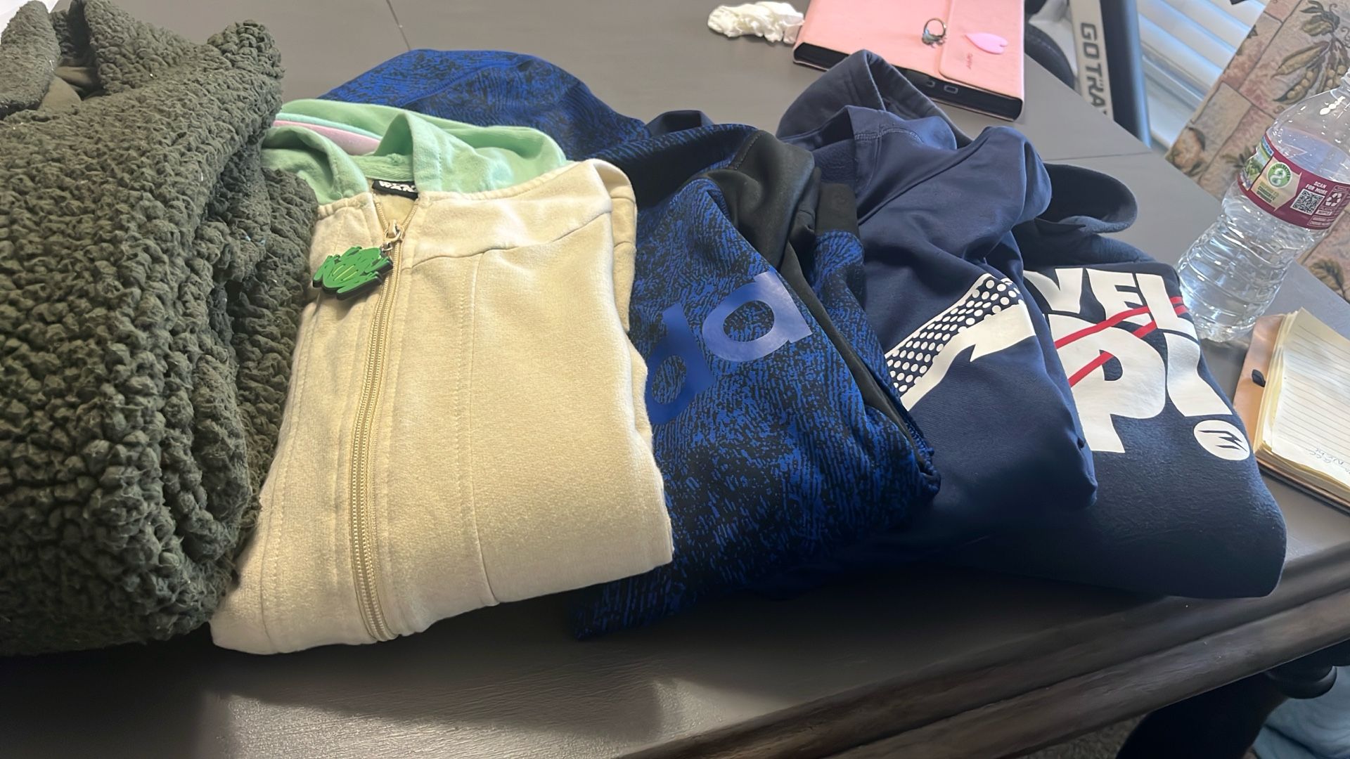 Nike Boys Athletic Shorts with Drawstring Waist Pink Size L