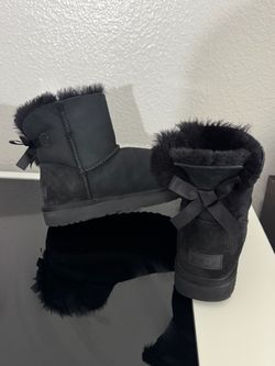 UGG Mini Bailey Bow II Black Suede Boots Women’s Size 9 – 1016501