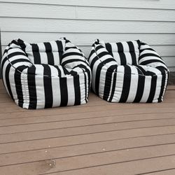 Beanbag Chairs 4 Total