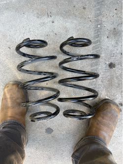 00-06 Tahoe/yukon 5” drop springs