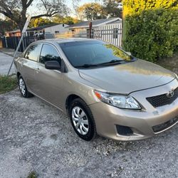 Toyota Corolla 2010