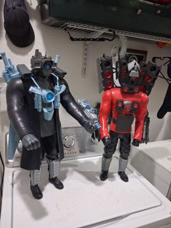 Titan Cameraman action figure, from the Skibidi Toilet series. 24 inches tall. Good condition.  Collectible toy.  and...

Skibidi Toilet  Titan  Speak