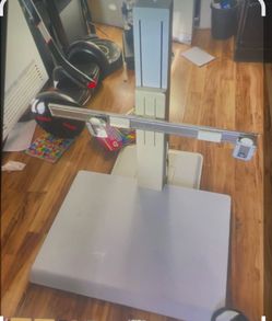 Human scale quickstand