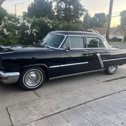 Lincoln Capri 1953