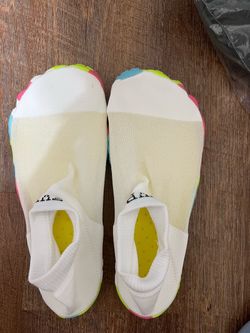 Water Shoes Slip-On Aqua Shoes size 39