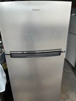 REFRIGERATOR WHIRLPOOL 28” New