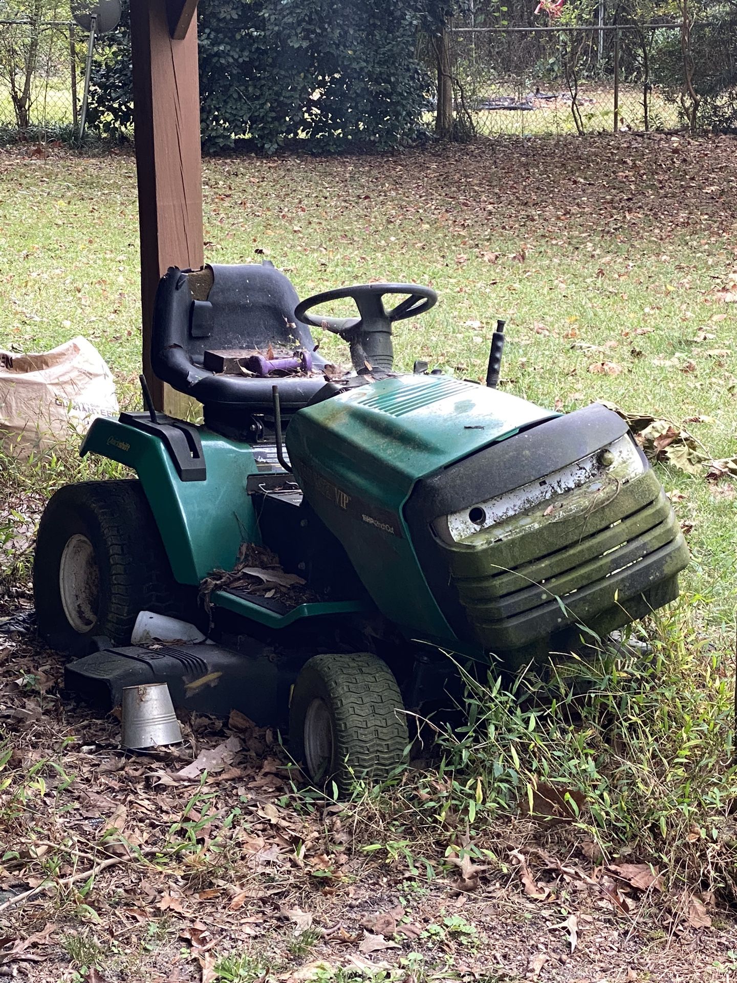 Weed eater VIP riding lawnmower