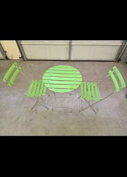 Lime Green Folding  Patio Set – Table & 2 Chairs