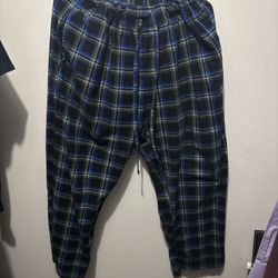 Nautica Men’s Blue Plaid Pajama Size Large