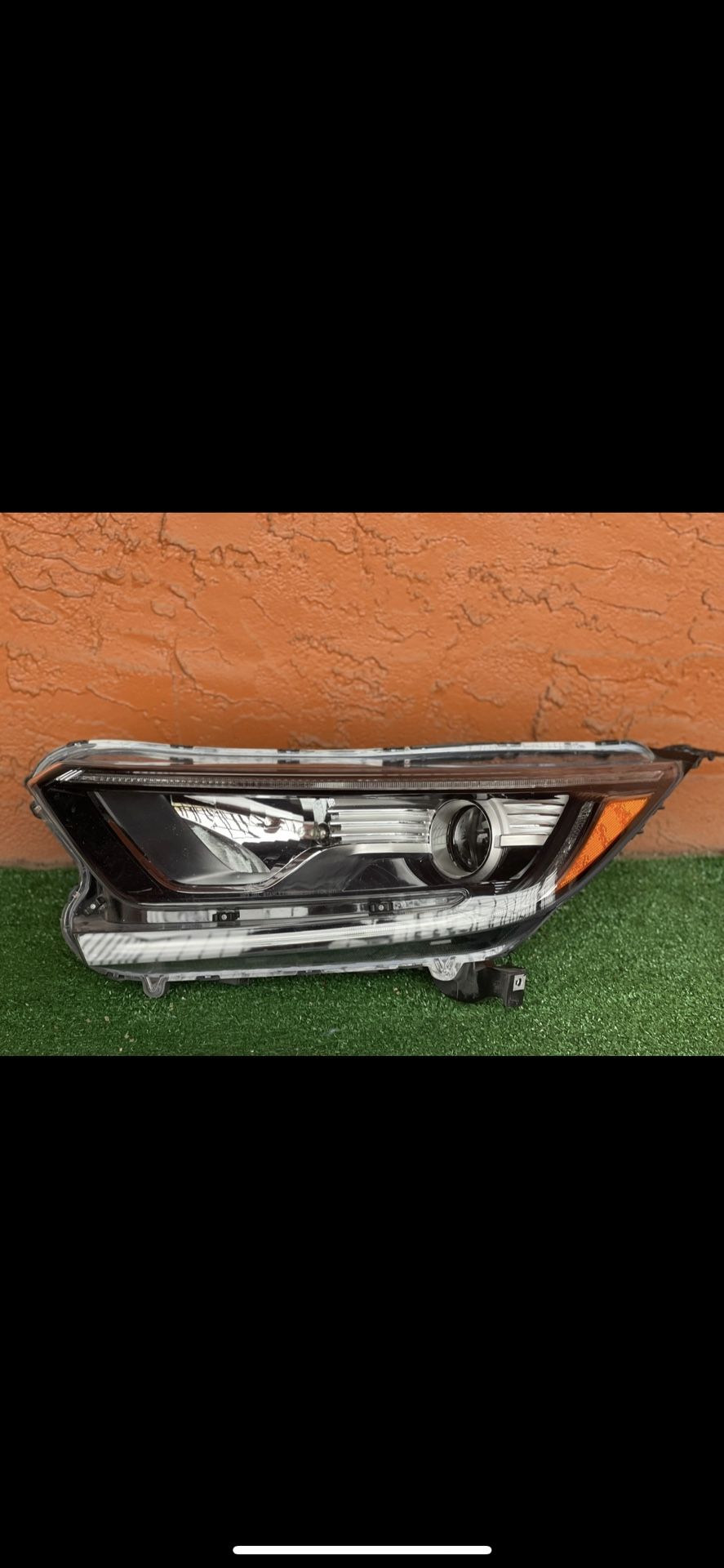 2020 Honda CR-V Left Headlight