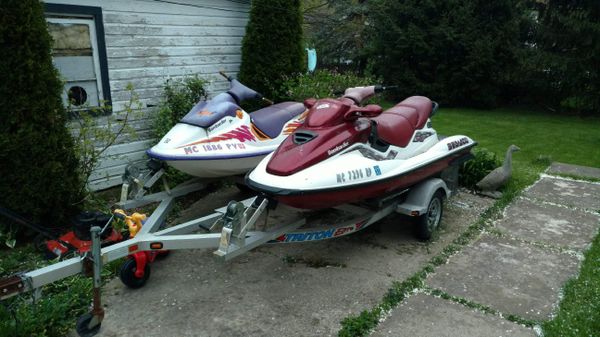 1998 gtx sea doo and a 1995 spi