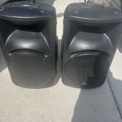 Mackie SRM 450 Powered Speakers for Sale Or Trade 