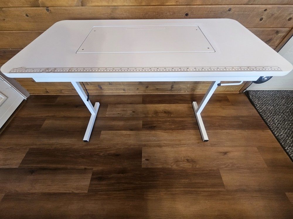 Sailrite Ultrafeed Collapsible Sewing Table