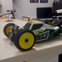 Losi Eight X/E RTR 1/8 Buggy