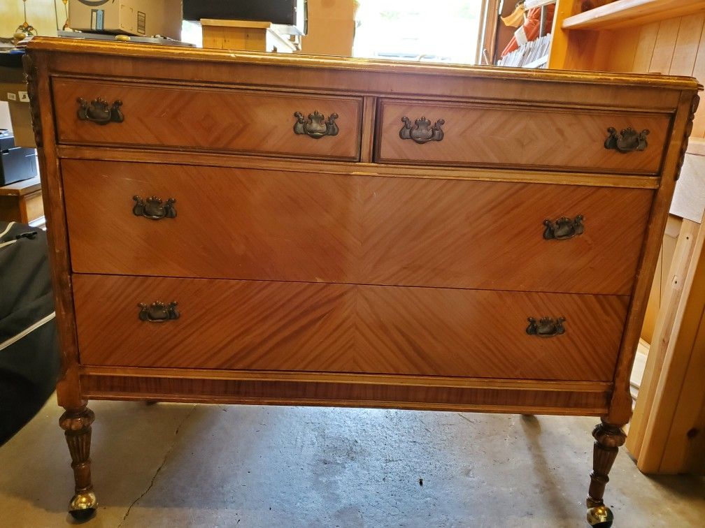 Antique Dresser for Sale in Steilacoom, WA OfferUp