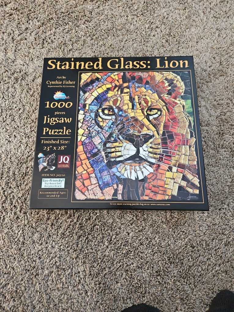 Stained Glass Lion Puzzle