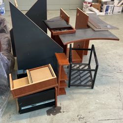 Free Desk With Pickup
