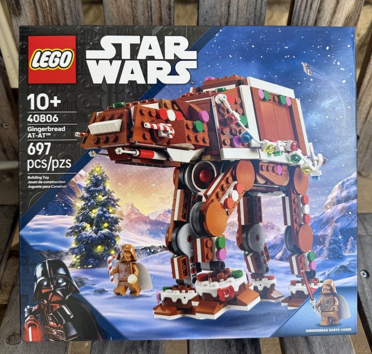 LEGO STAR WARS HOLIDAY CHRISTMAS GINGERBREAD AT-AT DARTH VADER