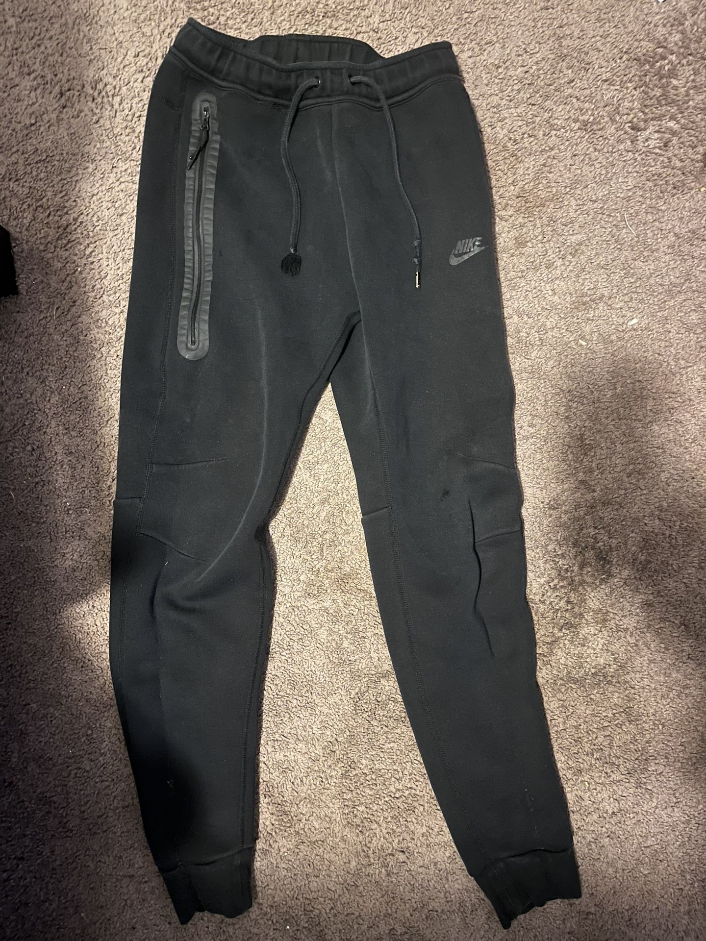 Black Nike Tech Pants