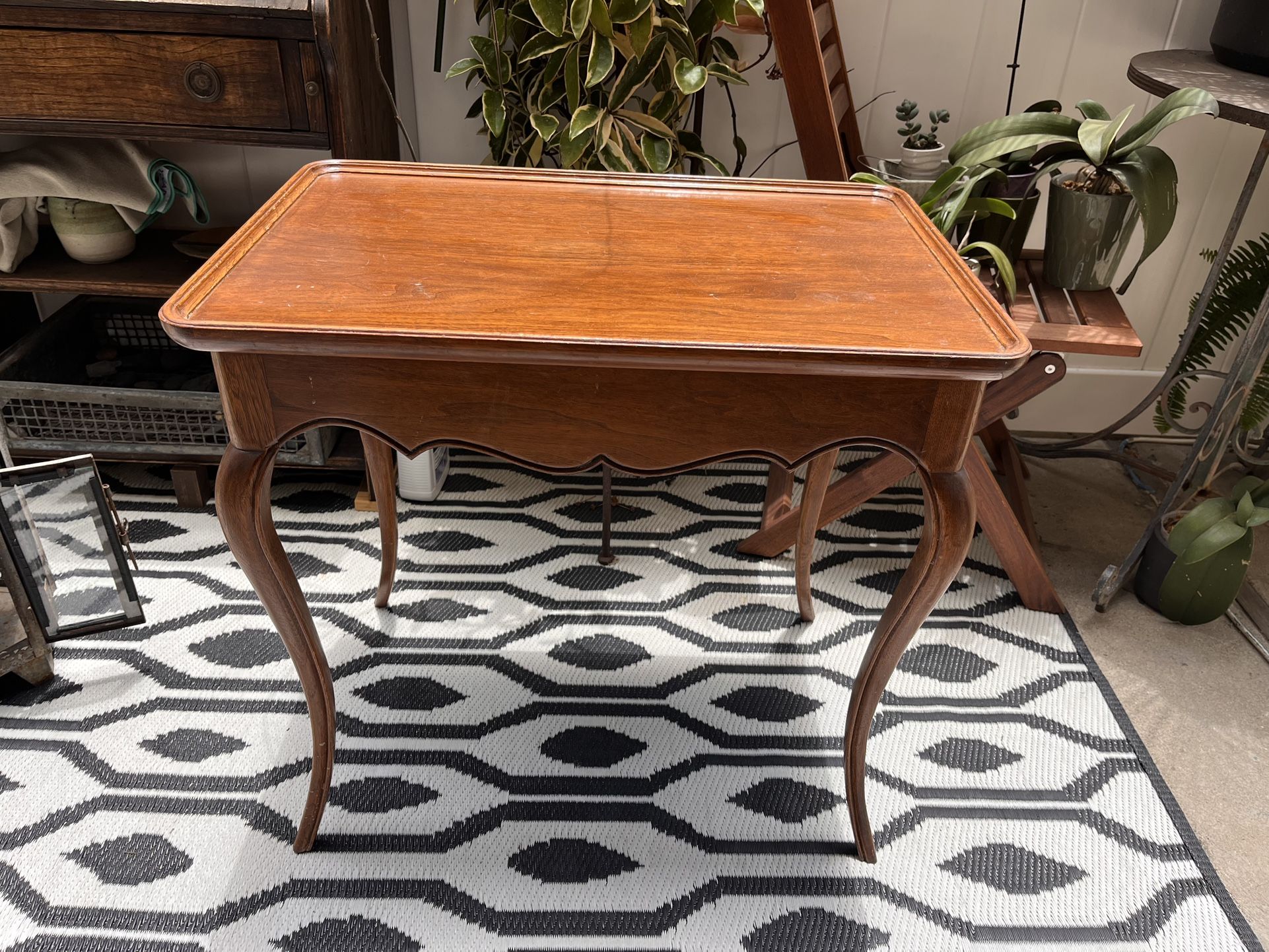 TV dinner table