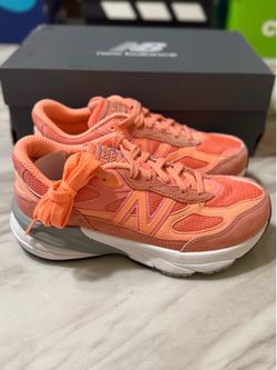 New Balance 990 v6 (Size 4Y - 6W)