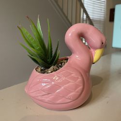 Cute Pink Flamingo Fake Plant  Thumbnail