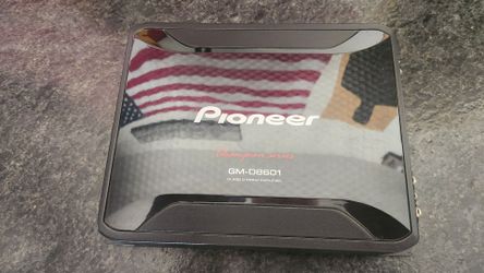 Pioneer Champion Series 800 Watt Amp