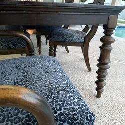 Table - MUST GO!!