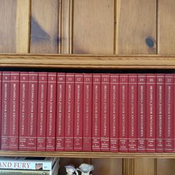 Britannica Junior Encyclopedia 25 Volumes. 