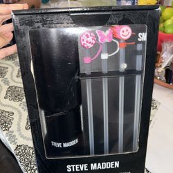 Steve Madden Tumbler Set