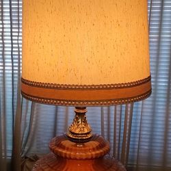 Rare Classic 1970's Vintage (Falkenstein) Hollywod Regency 3-Way Amber Glass Lamp