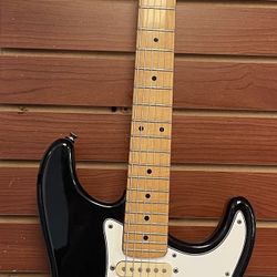 Vintage Epiphone By Gibson S-310 Stratocaster Electric Guitar 